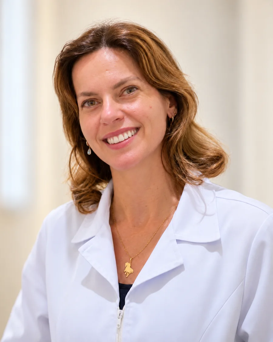 Dra. Sara, médica-veterinária da Mundo Animal